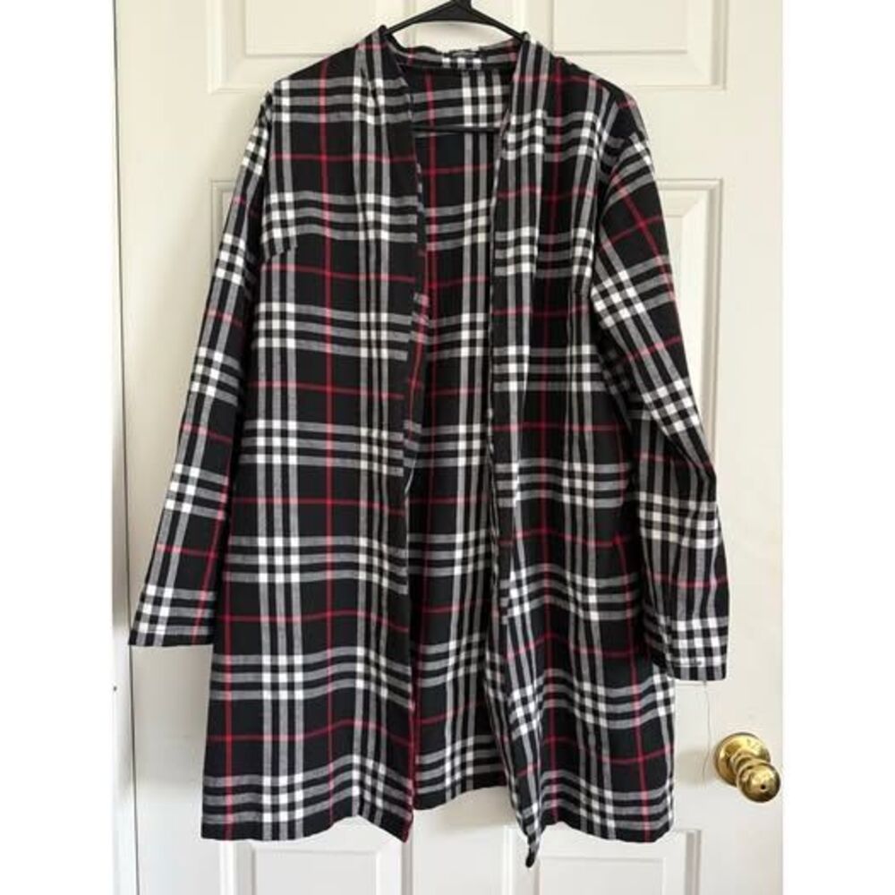 052. Plaid Fall jacket with patches on elbows